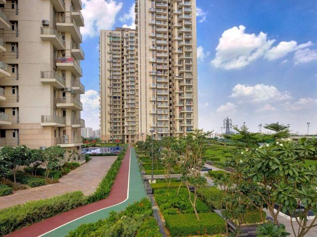 Rental | 3 BHK + Pooja Room 1983 Sq.Ft. Apartment in Conscient Heritage Max