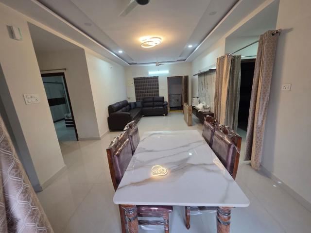 Rental | 3 BHK + Pooja Room 2000 Sq.Ft. Apartment in Dheeraj Kakatiya Residency