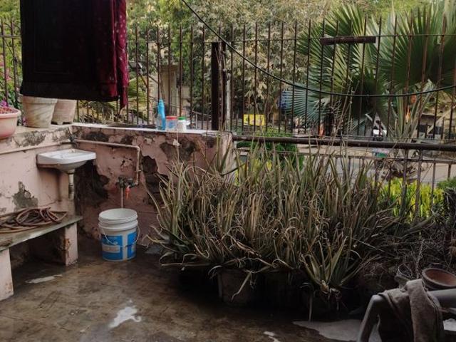 Rental | 3 BHK + Pooja Room 2000 Sq.Ft. Apartment in Sarita Vihar