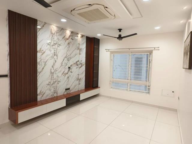 Rental | 3 BHK + Pooja Room 2010 Sq.Ft. Apartment in Sumadhura Olumpus
