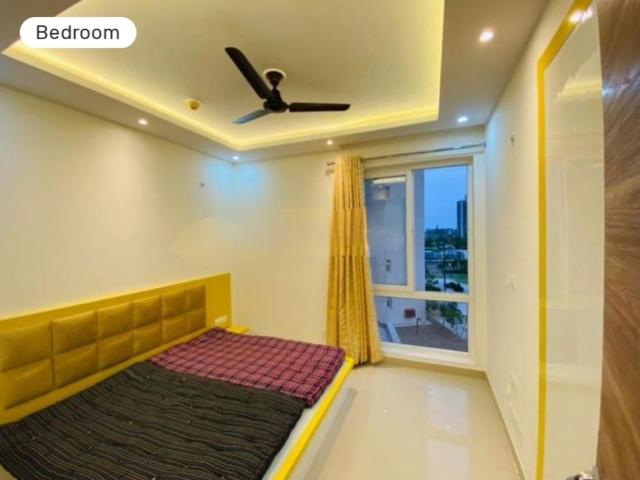 Rental | 3 BHK + Pooja Room 2100 Sq.Ft. Apartment in Gomti Nagar