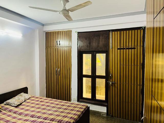 Rental | 3 BHK + Pooja Room 2100 Sq.Ft. Apartment in Prabhadevi