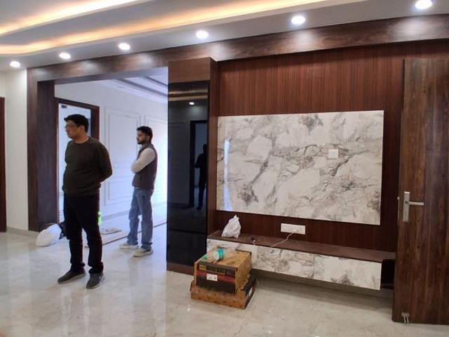 Rental | 3 BHK + Pooja Room 2125 Sq.Ft. Apartment in Uninav Utopia