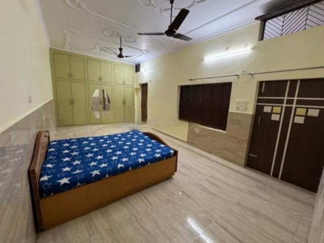 Rental | 3 BHK + Pooja Room 2120 Sq.Ft. Apartment in Hazratganj