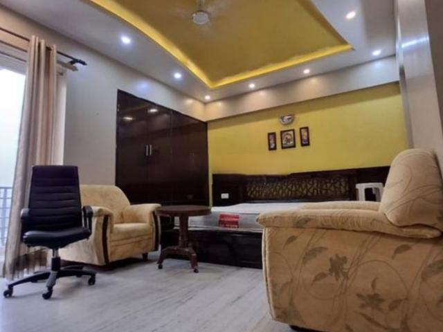 Rental | 3 BHK + Pooja Room 2150 Sq.Ft. Apartment in Butler Colony
