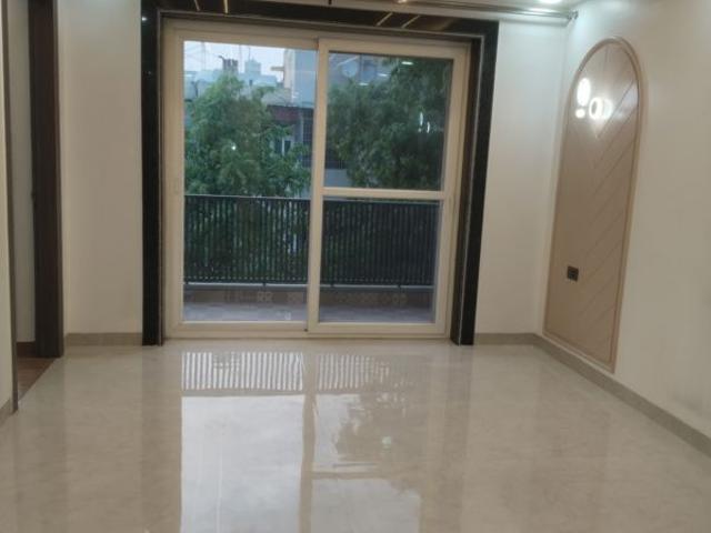 Rental | 3 BHK + Pooja Room 2150 Sq.Ft. Apartment in Sarita Vihar