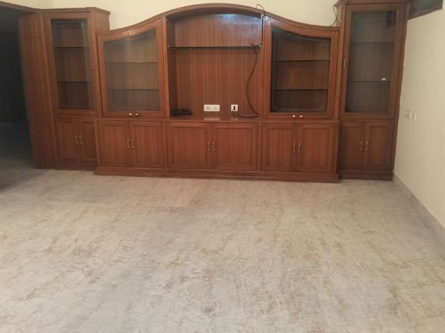 Rental | 3 BHK + Pooja Room 2200 Sq.Ft. Apartment in Banjara Hills