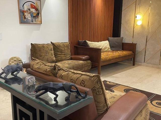 Rental | 3 BHK + Pooja Room 2236 Sq.Ft. Apartment in Sector 22