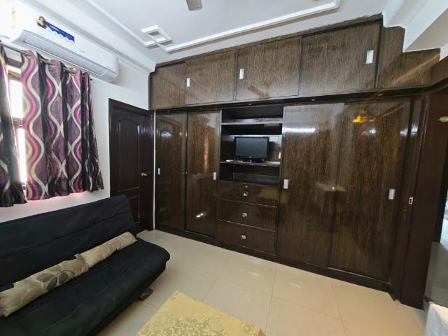 Rental | 3 BHK + Pooja Room 2250 Sq.Ft. Apartment in BPTP Freedom Park Life
