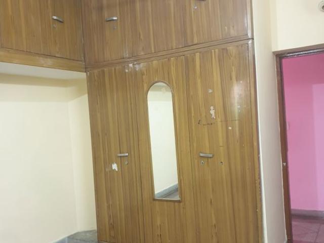 Rental | 3 BHK + Pooja Room 2250 Sq.Ft. Independent House in Sector 16