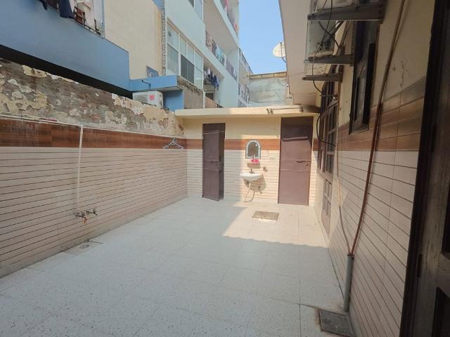 Rental | 3 BHK + Pooja Room 2350 Sq.Ft. Independent House in Sector 9