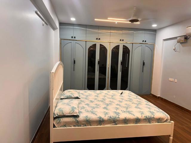 Rental | 3 BHK + Pooja Room 2670 Sq.Ft. Apartment in Kothaguda