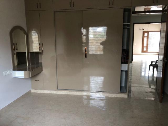 Rental | 3 BHK + Pooja Room 2700 Sq.Ft. Apartment in GMADA Eco City