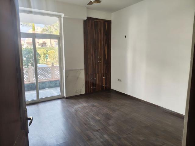 Rental | 3 BHK + Pooja Room 2700 Sq.Ft. Apartment in SS Almeria