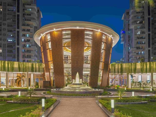 Rental | 3 BHK + Pooja Room 3000 Sq.Ft. Apartment in Kharar Road