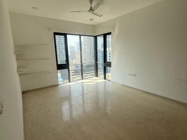 Rental | 3 BHK + Pooja Room,Servant Room 1092 Sq.Ft. Apartment in Lodha The Park
