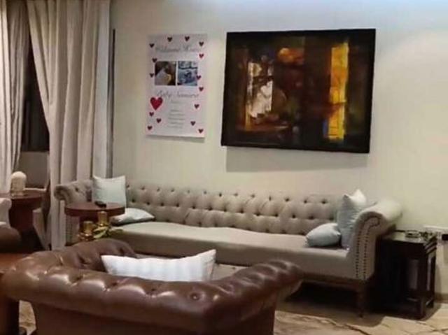 Rental | 3 BHK + Pooja Room,Servant Room 1350 Sq.Ft. Apartment in Giriraj Apartments
