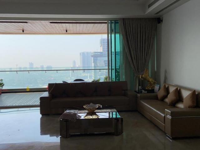 Rental | 3 BHK + Pooja Room,Servant Room 1650 Sq.Ft. Apartment in Cuffe Parade