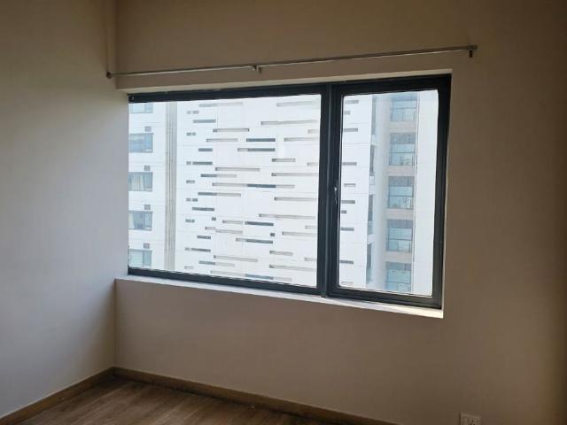 Rental | 3 BHK + Pooja Room,Servant Room 2130 Sq.Ft. Apartment in Unitech The Close North