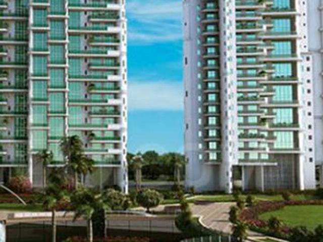 Rental | 3 BHK + Pooja Room,Servant Room 2500 Sq.Ft. Apartment in Mahagun Mezzaria