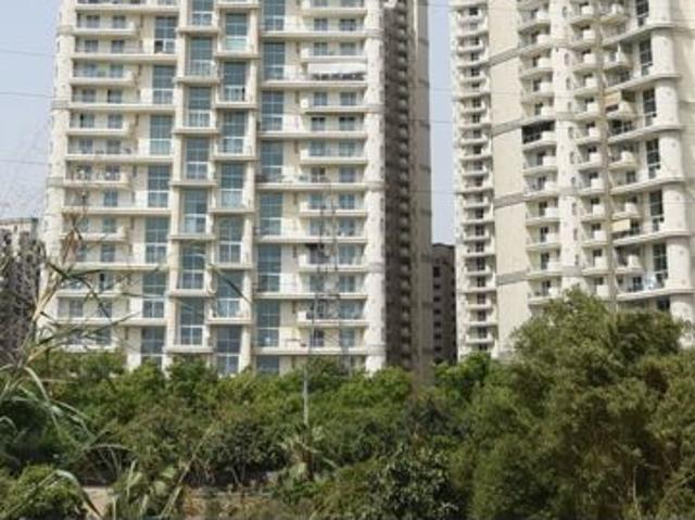 Rental | 3 BHK + Pooja Room,Servant Room 3020 Sq.Ft. Apartment in Mahagun Mezzaria