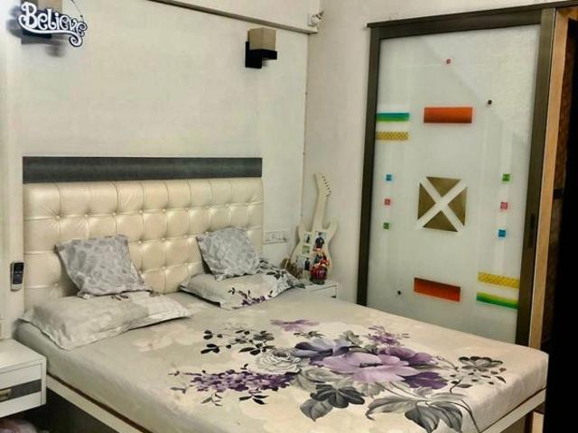 Rental | 3 BHK + Pooja Room,Servant Room 822 Sq.Ft. Apartment in Hiranandani Gardens