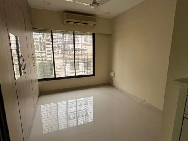 Rental | 3 BHK + Pooja Room,Servant Room,Extra Room 1400 Sq.Ft. Apartment in Kukreja Chembur Heights 2