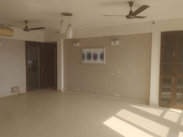 Rental | 3 BHK + Pooja Room,Servant Room,Extra Room 3858 Sq.Ft. Apartment in Pioneer Araya