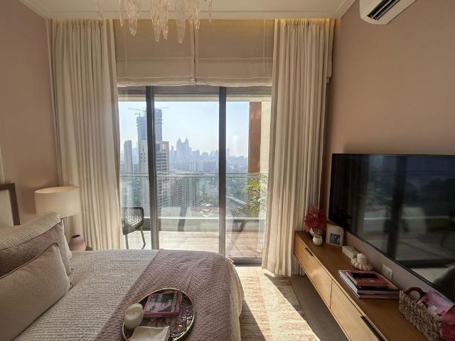 Rental | 3 BHK + Pooja Room,Servant Room,Study Room 1080 Sq.Ft. Apartment in Piramal Mahalaxmi