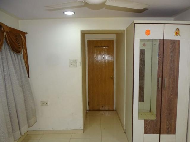 Rental | 3 BHK + Pooja Room,Servant Room,Study Room 1323 Sq.Ft. Apartment in Sabari Gardens