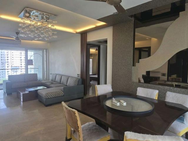 Rental | 3 BHK + Pooja Room,Servant Room,Study Room 1480 Sq.Ft. Apartment in Sumer Trinity Towers