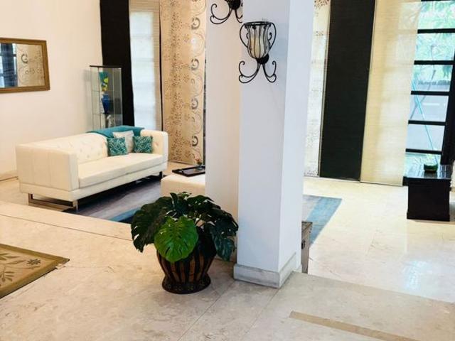 Rental | 3 BHK + Pooja Room,Servant Room,Study Room 3000 Sq.Ft. Villa in Vipul Tatvam Villas