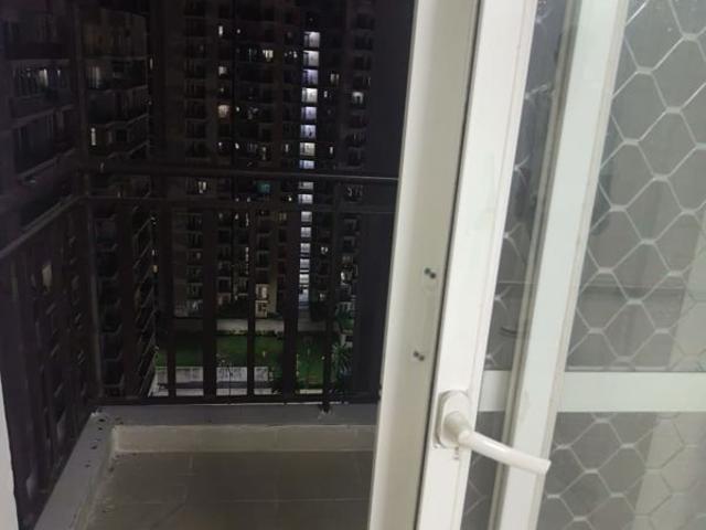 Rental | 3 BHK + Pooja Room,Servant Room,Study Room,Basement 1500 Sq.Ft. Apartment in Maxblis White House