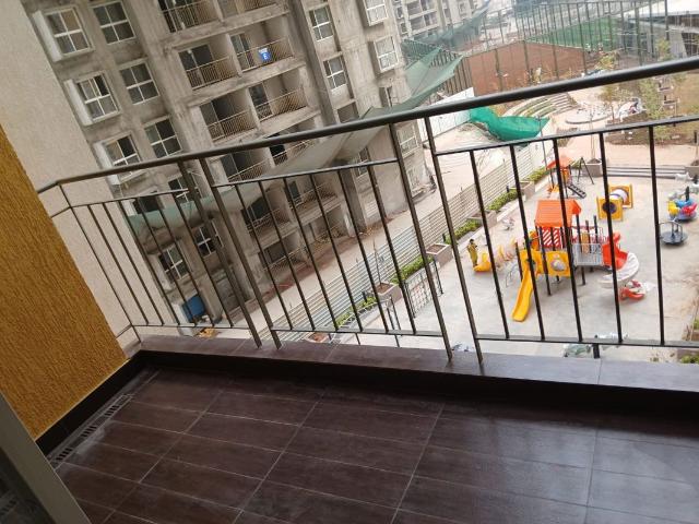 Rental | 3 BHK + Pooja Room,Servant Room,Study Room,Extra Room,Basement,Store Room 1000 Sq.Ft. Apartment in Pride Purple Park Titan