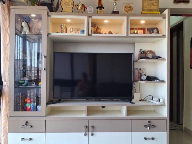Rental | 3 BHK + Pooja Room,Servant Room,Study Room,Extra Room,Basement,Store Room 1250 Sq.Ft. Apartment in Kanakia Challengers