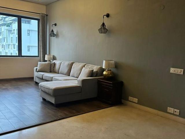 Rental | 3 BHK + Pooja Room,Servant Room,Study Room,Extra Room,Basement,Store Room 3090 Sq.Ft. Apartment in M3M Golf Estate