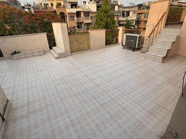 Rental | 3 BHK + Pooja Room,Store Room 1500 Sq.Ft. Apartment in Kalkaji