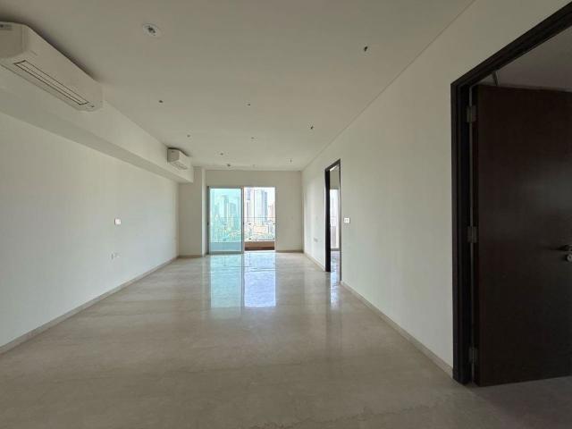 Rental | 3 BHK + Pooja Room,Store Room 1650 Sq.Ft. Apartment in Lokhandwala Minerva Mahalaxmi