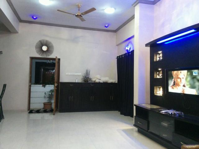 Rental | 3 BHK + Pooja Room,Store Room 1080 Sq.Ft. Apartment in Sai Simran Apartment