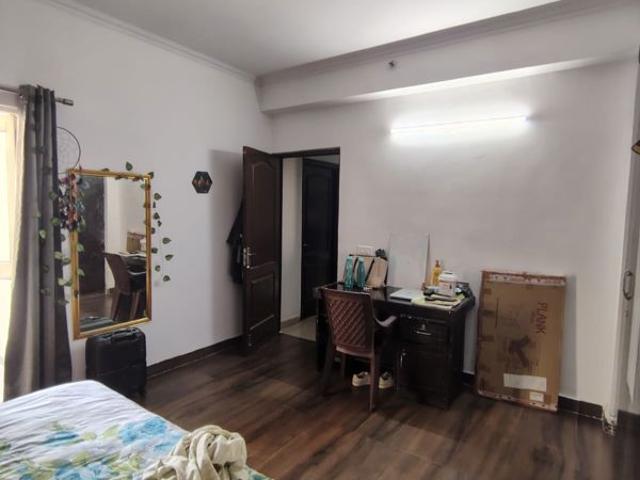 Rental | 3 BHK + Pooja Room,Study Room,Basement 1455 Sq.Ft. Apartment in Aims Golf Avenue I