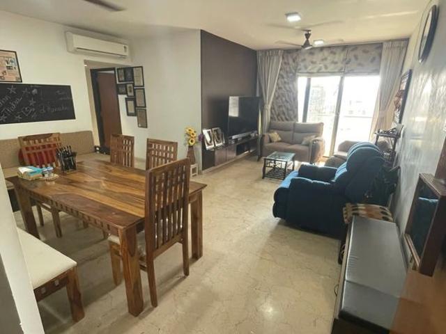 Rental | 3 BHK + Pooja Room,Study Room,Extra Room 1300 Sq.Ft. Apartment in Rehmat Building Dadar East