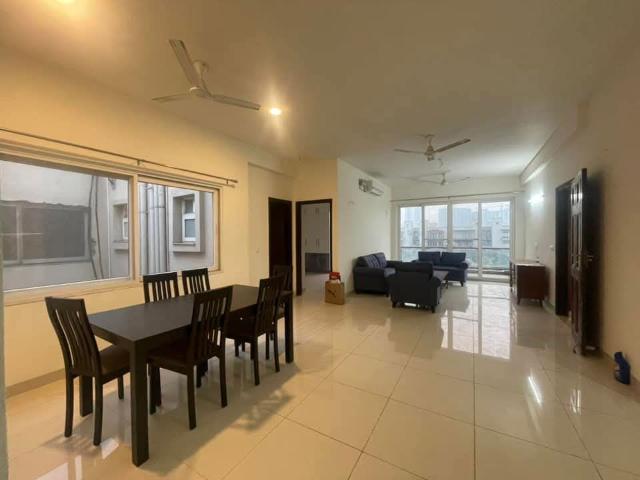 Rental | 3 BHK + Pooja Room,Study Room,Extra Room 2384 Sq.Ft. Apartment in BPTP Amstoria