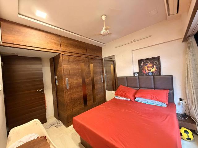 Rental | 3 BHK + Prayer Room 1150 Sq.Ft. Apartment in Borivali West