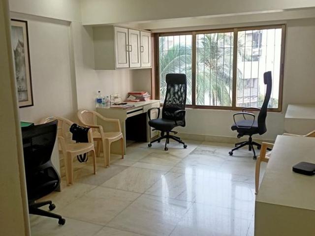 Rental | 3 BHK + Prayer Room 1100 Sq.Ft. Apartment in Khar West