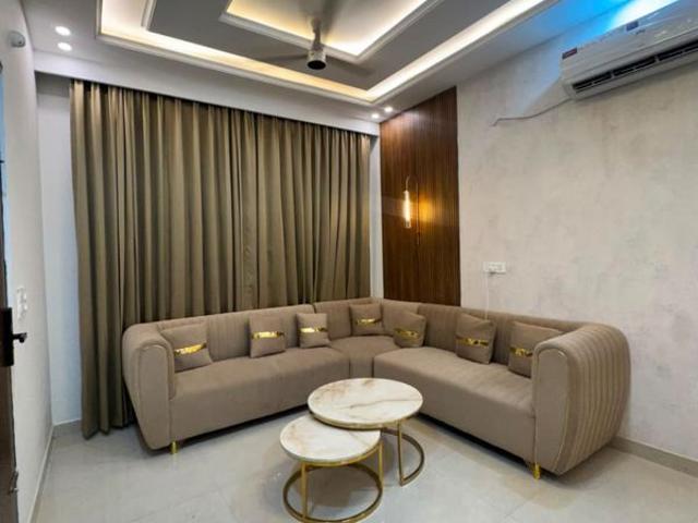 Rental | 3 BHK + Prayer Room 1550 Sq.Ft. Apartment in Sohana
