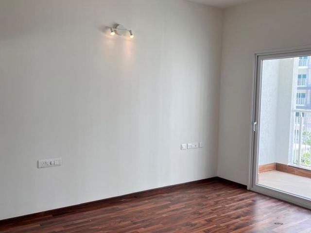 Rental | 3 BHK + Prayer Room 1500 Sq.Ft. Apartment in Puravankara Purva Zenium