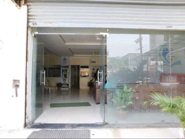Rental | 3 BHK + Prayer Room 1775 Sq.Ft. Apartment in SMR Vinay Technopolis
