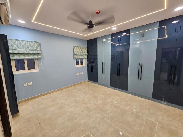 Rental | 3 BHK + Prayer Room 1950 Sq.Ft. Apartment in Serilingampally