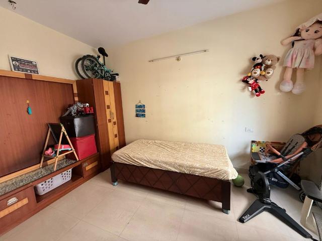 Rental | 3 BHK + Prayer Room 1956 Sq.Ft. Apartment in Divya Sree Shakti Phase I