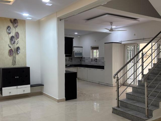 Rental | 3 BHK + Prayer Room 2000 Sq.Ft. Villa in Praneeth APR Pranav Antilia